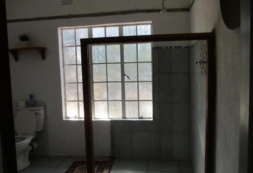 דירת חדר בקומת קרקע, Leopard Tree Retreat