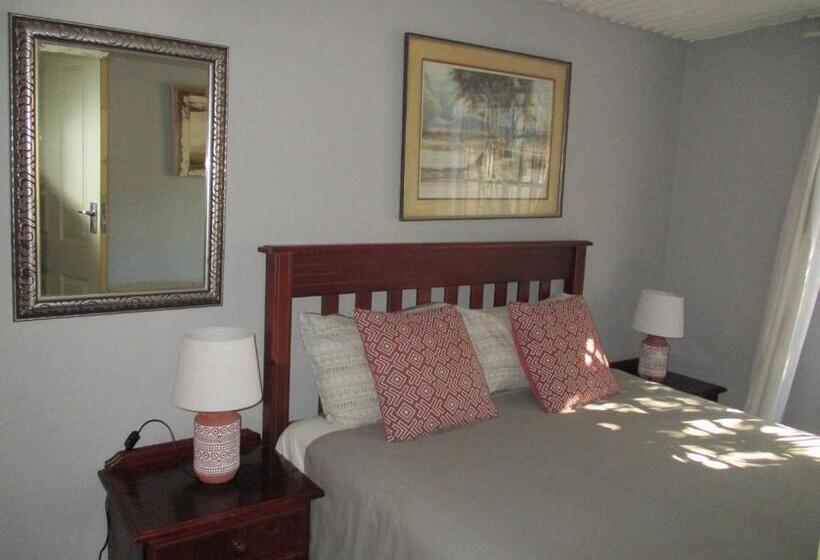 בקתת חדר, Leopard Tree Retreat