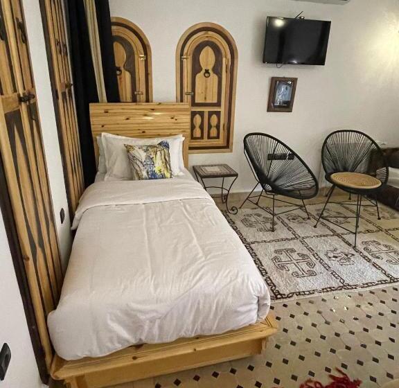 スタンダードルーム, Dar Rihana Dadès