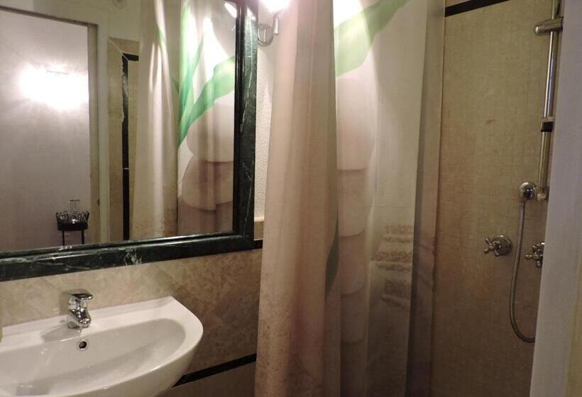 ベーシックルーム, Il Giardino Segreto