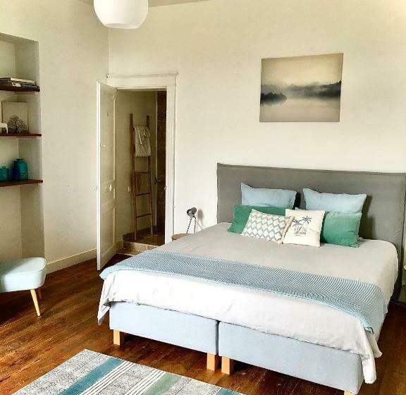 חדר סטנדרט נוף לבריכה, Maison De Maître Elegia