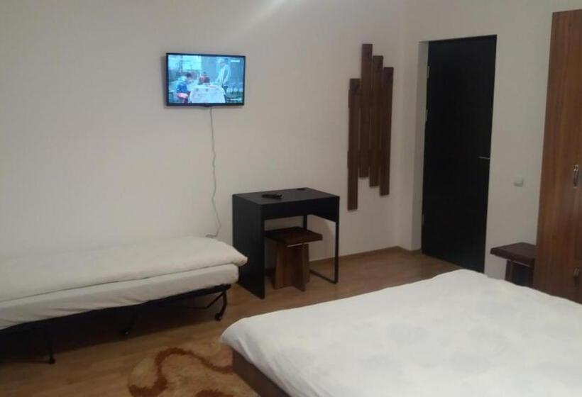 Quarto Triplo Standart, Steaua Nordului