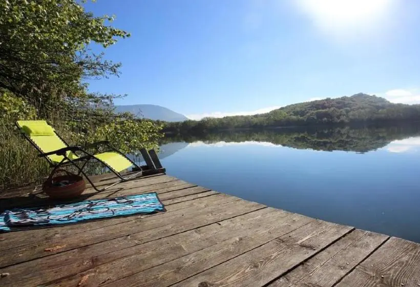 ガーデンビュースタンダードルーム, Chambres D Hôtes Des Deux Lacs