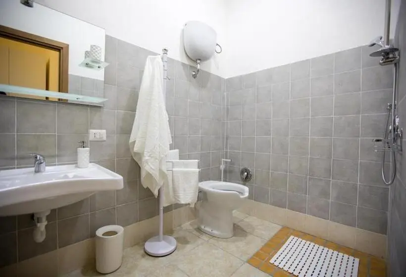 身障者適用キングサイズベッドルーム, Capriccio Di Pasta Residence & Spa