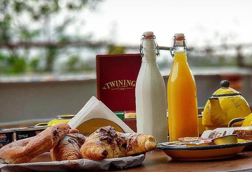 Номер Стандарт Кровать Кинг Адаптированный для Инвалидов, Capriccio Di Pasta Residence & Spa