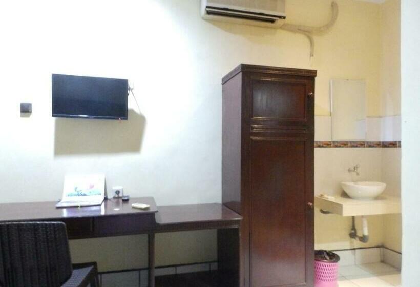 חדר סטנדרט, Bahari Family