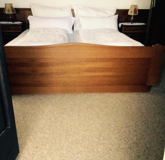 Номер Стандарт с Балконом, Gasthof Tischlerwirt