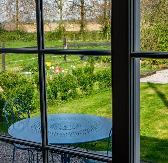 Номер Стандарт Вид на Сад, Manoir Du Kasteelveld