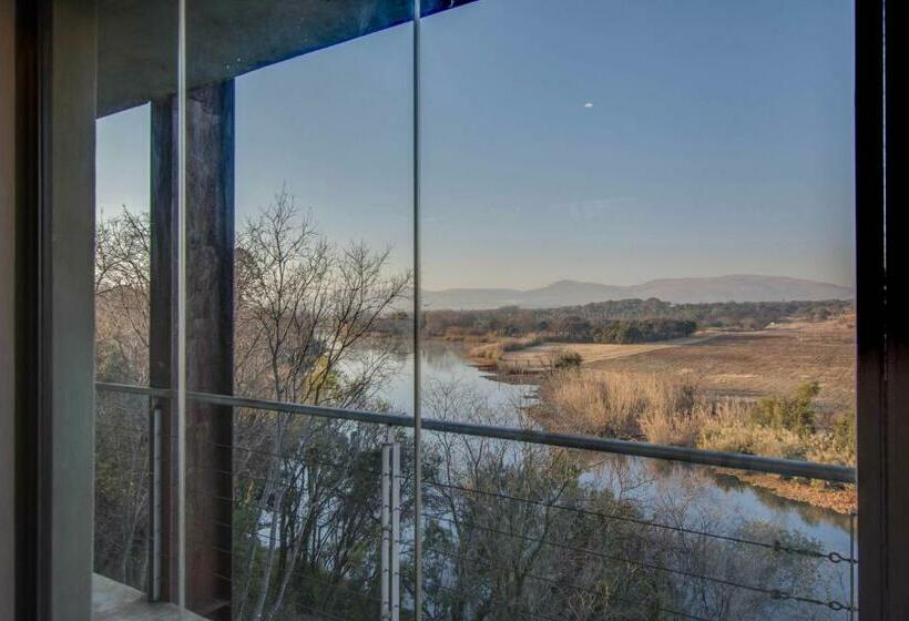 이그제큐티브 룸 킹사이즈 침대, Migdash Guesthouse