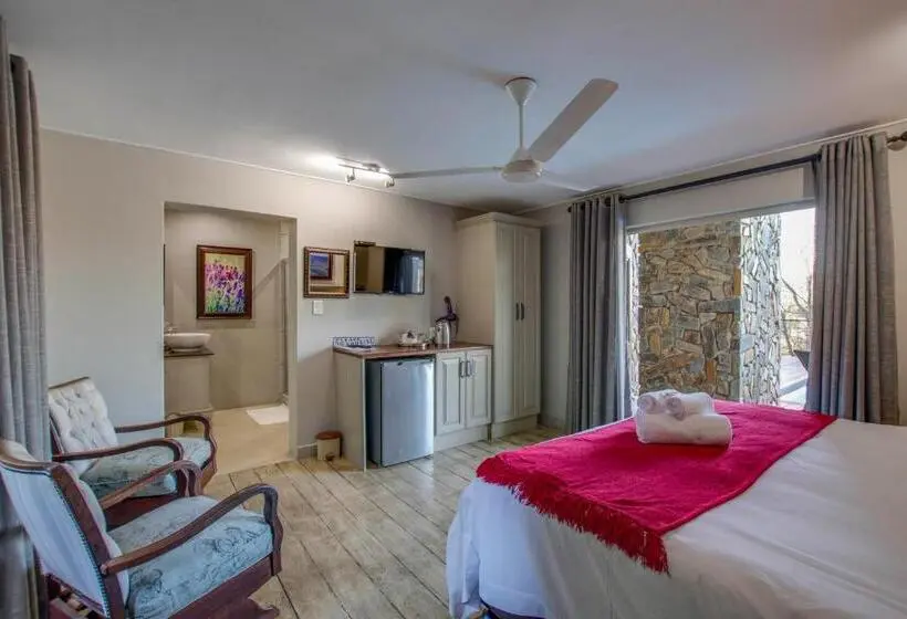 اتاق لوکس با تخت بزرگ, Migdash Guesthouse