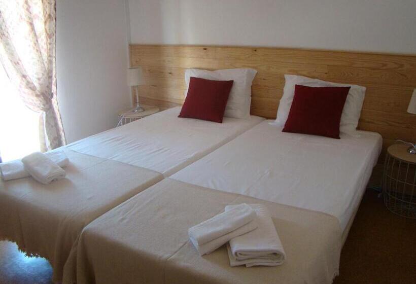 اتاق استاندارد با سرویس بهداشتی مشترک, Quinta Da Norinha