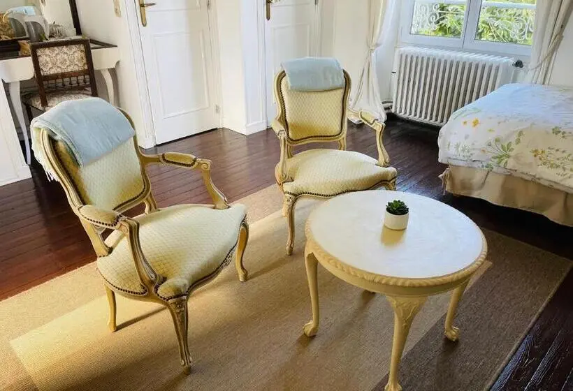 スタンダードルーム, Le Manoir Des Doyens
