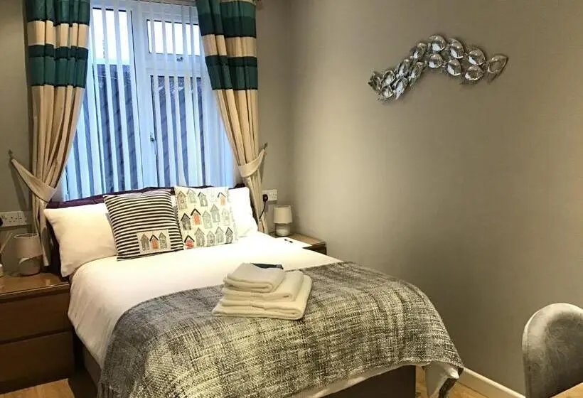 Habitació Basic, Coast 77 B&b