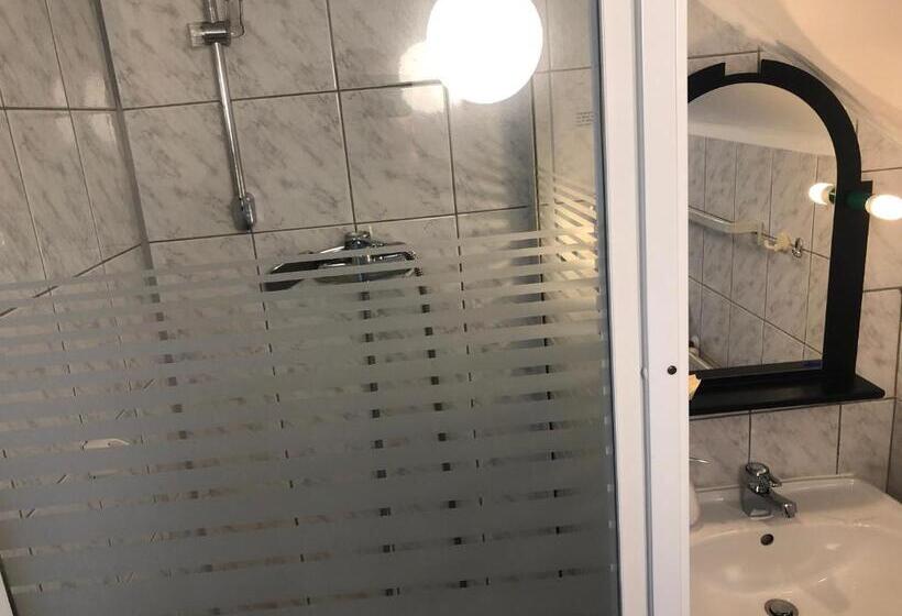 基本间, Gästezimmer Siminciuc