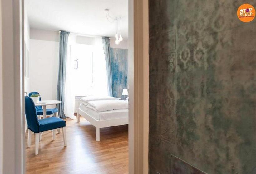 חדר סטנדרט, Stop & Sleep Venzone