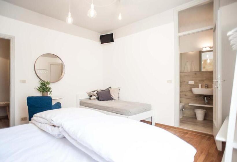 חדר סטנדרט לשלושה, Stop & Sleep Venzone