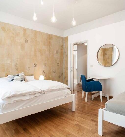 חדר סטנדרט לשלושה, Stop & Sleep Venzone