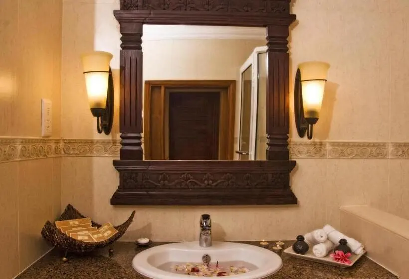 اتاق لوکس, Aanari Hotel & Spa  Mauritius