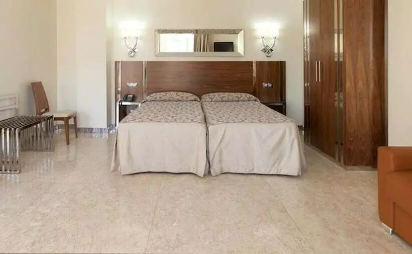 اتاق استاندارد, Gran Hotel Corona Sol
