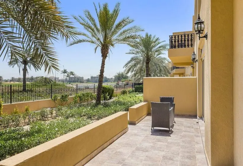 ジュニアスイート, Al Hamra Village