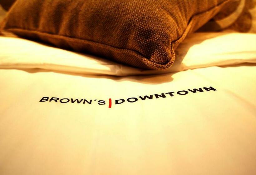 اتاق سوپریور, Browns Downtown