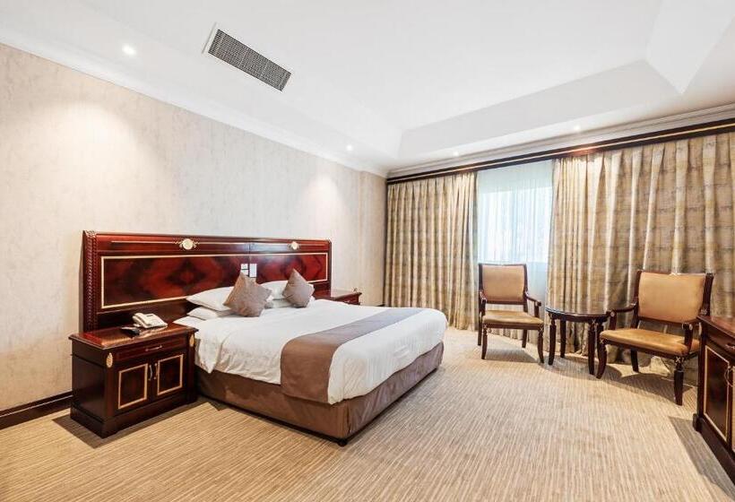 اتاق سوپریور, Chairmen