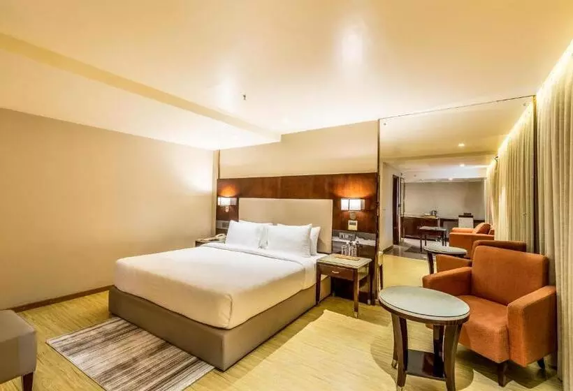 Deluxe-huone, Citadel Sarovar Portico Bengaluru