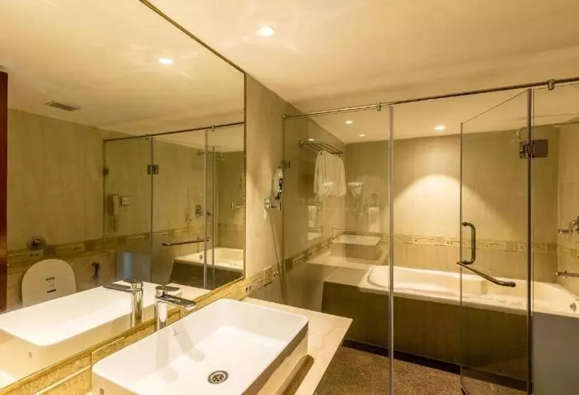 Sviitti, Citadel Sarovar Portico Bengaluru