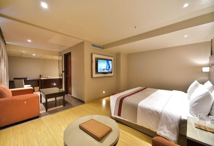 اتاق لوکس, Citadel Sarovar Portico Bengaluru