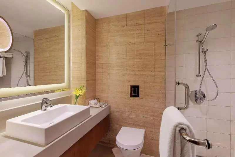 キングサイズベッドのエクゼクティブルーム, Doubletree By Hilton Hotel Gurgaon   New Delhi Ncr