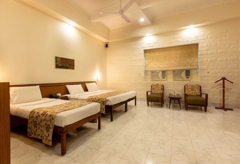 غرفة عائلية, Grand Hotel Mumbai Ballard Estate, Fort