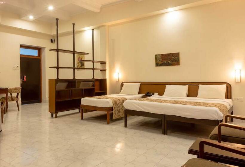 غرفة عائلية, Grand Hotel Mumbai Ballard Estate, Fort