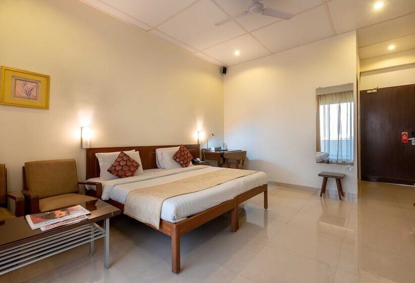 غرفة ديلوكس ذات إطلالة, Grand Hotel Mumbai Ballard Estate, Fort