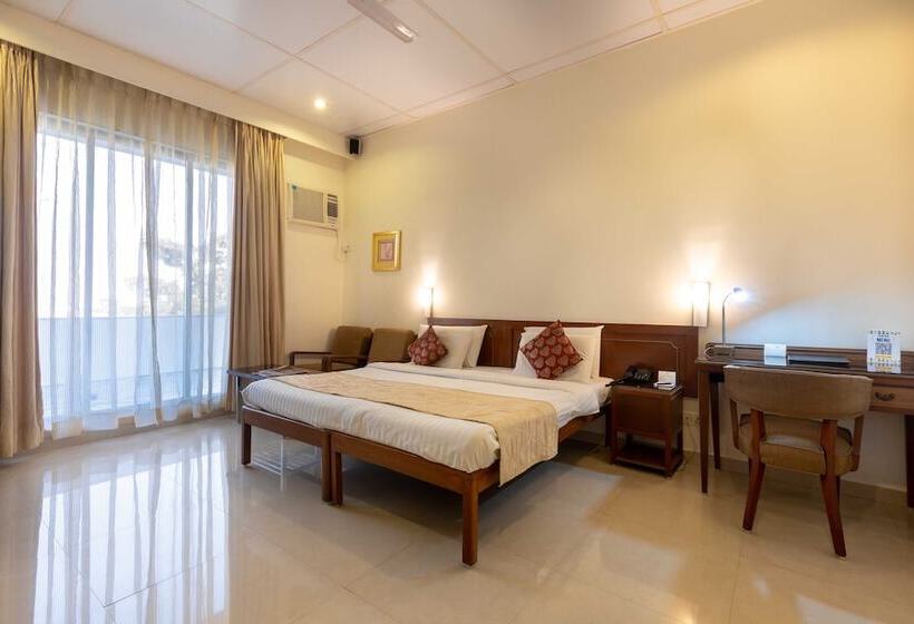غرفة ديلوكس ذات إطلالة, Grand Hotel Mumbai Ballard Estate, Fort