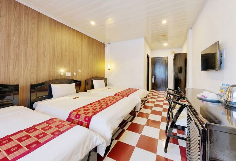 اتاق سوپریور سه تخته, Hai Yen