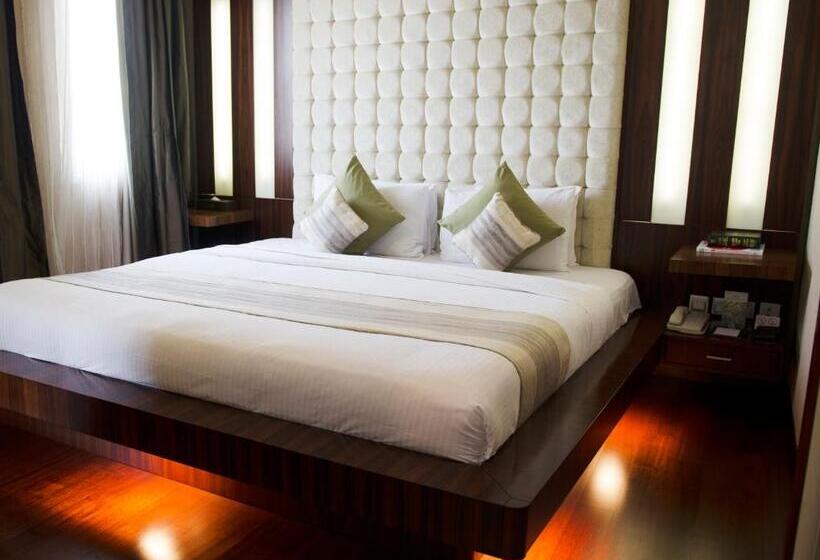 سوییت جونیور, Holiday Villa Hotel & Residence City Centre Doha