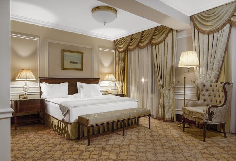 اتاق استاندارد, Nobil Luxury Boutique