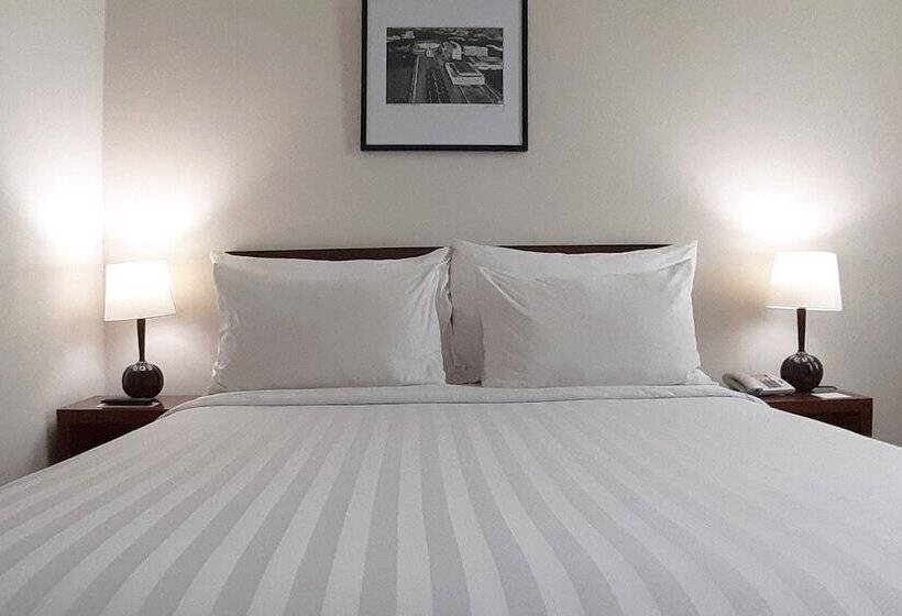 Номер Deluxe, Park Hotel Cawang   Jakarta