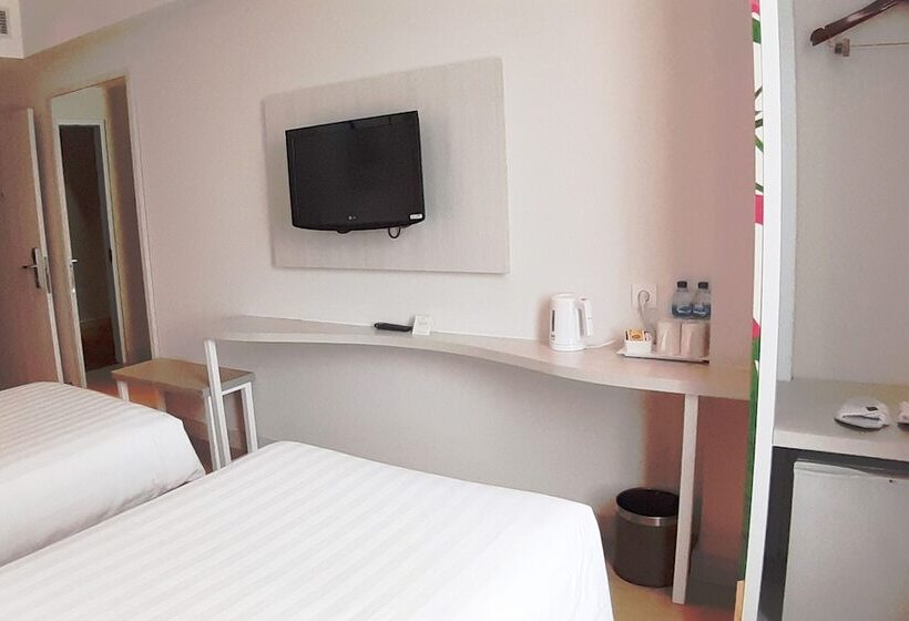 Номер Superior, Park Hotel Cawang   Jakarta