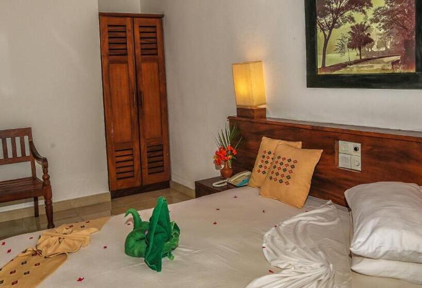 Standardzimmer, Senani