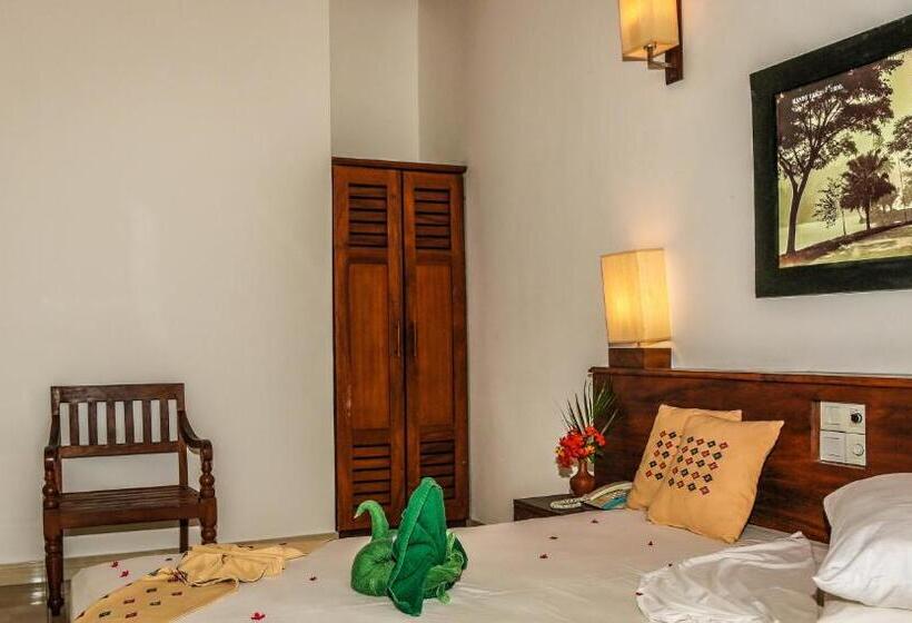 Standardzimmer, Senani