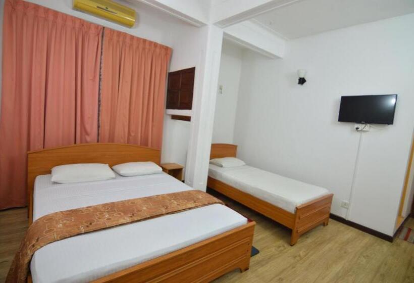 غرفة قياسية ثلاثية, Siyanco Holiday Resort