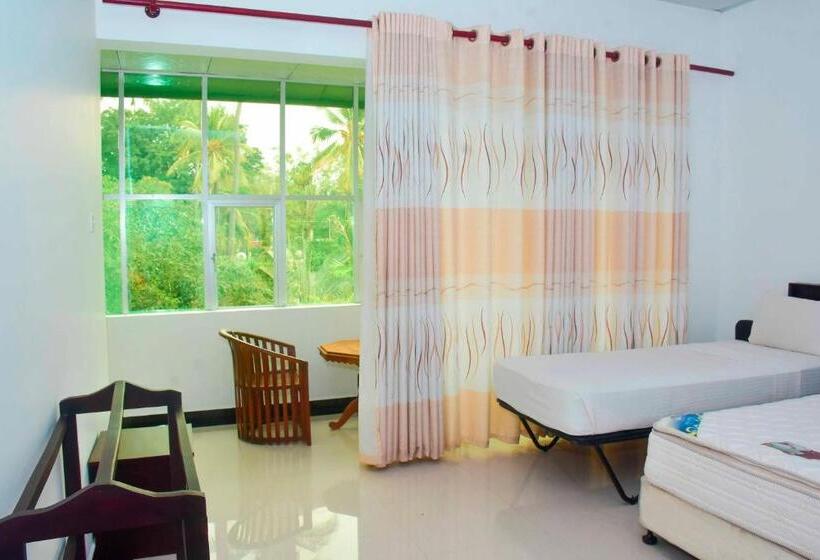 Трехместный Номер Deluxe, Siyanco Holiday Resort