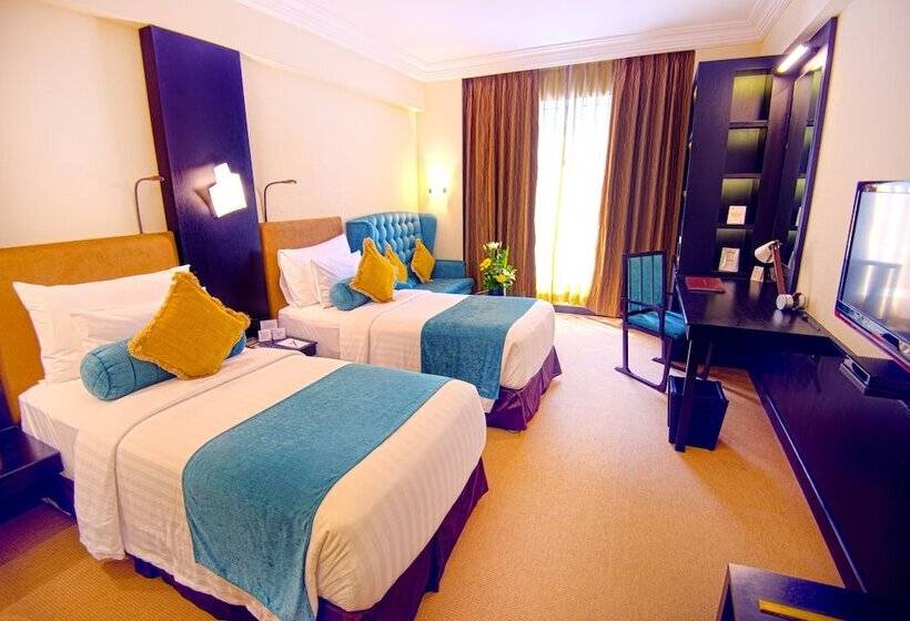 디럭스 룸, Sterlings Mac