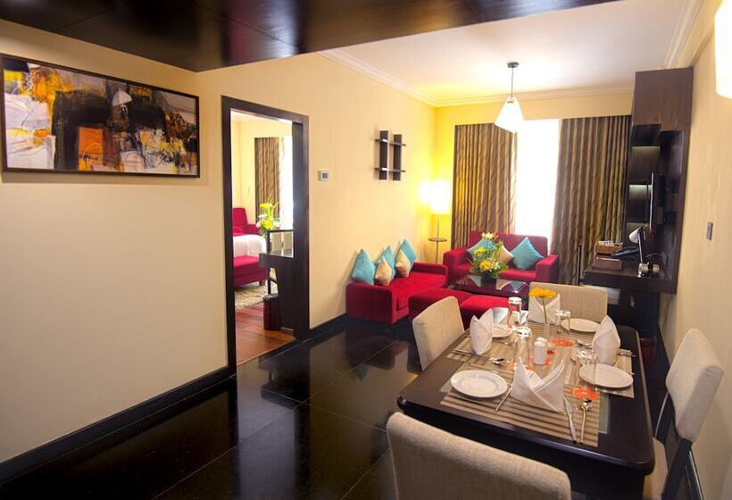 이그제큐티브 스위트, Sterlings Mac