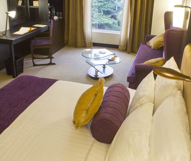 프리미엄 룸, Sterlings Mac