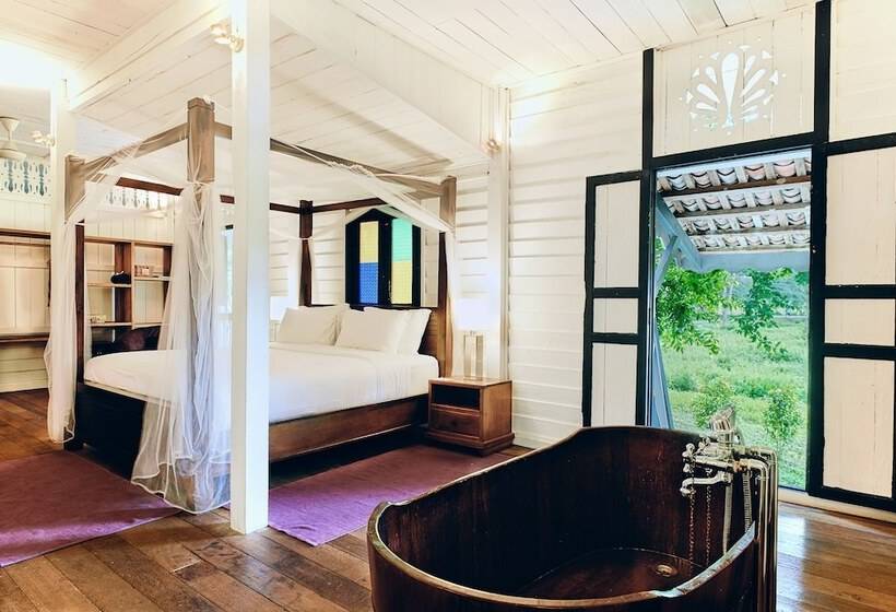 Люкс Deluxe 2 Спальни, Temple Tree Resort