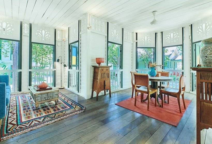 2 베드룸 디럭스 스위트, Temple Tree Resort