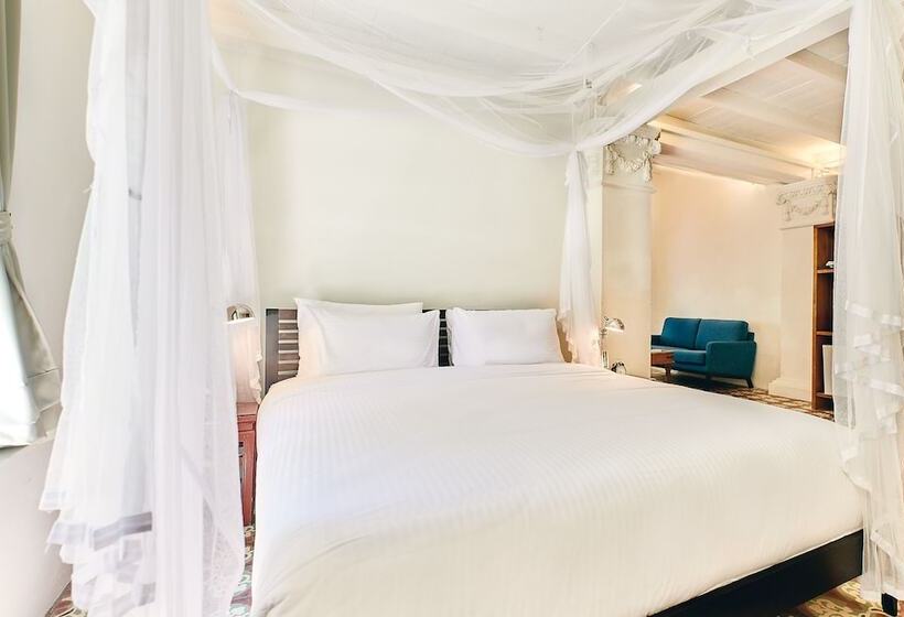 스위트, Temple Tree Resort