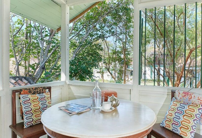 스위트, Temple Tree Resort